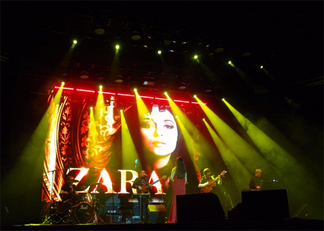 全彩LED顯示屏花屏因素及解決方法有哪些 全彩LED顯示屏花屏因素及解決方法有哪些